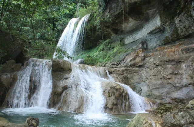 Salto El Zumbador El Valle Sabana de la Mar 1